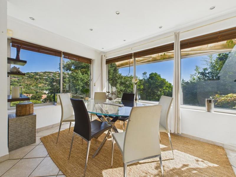 Maison - 145 m² - 5 pièces