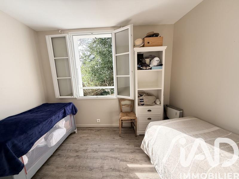 Maison - 244 m² - 13 pièces