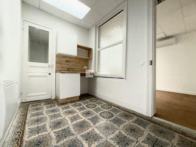 Local commercial - 64 m²