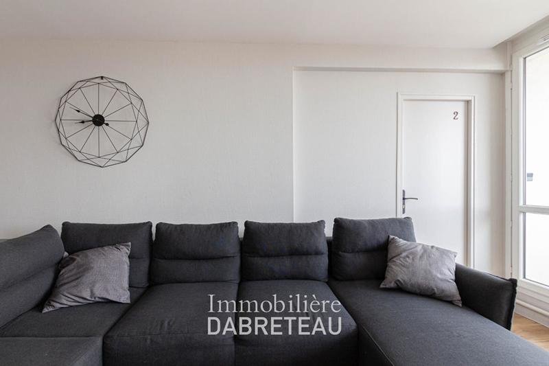 Appartement - 107 m² - 7 pièces