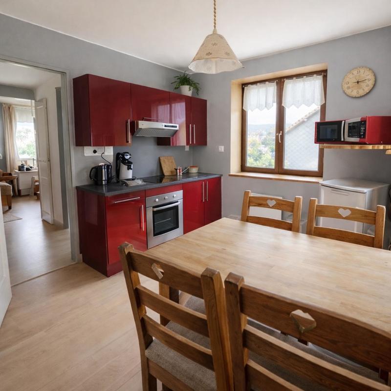 Appartement - 90 m² - 5 pièces