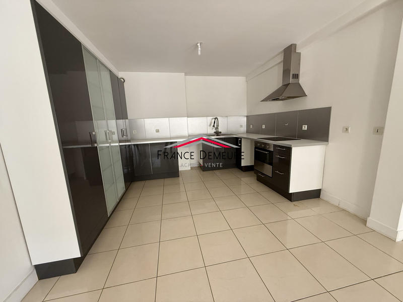 Maison - 132 m² - 5 pièces