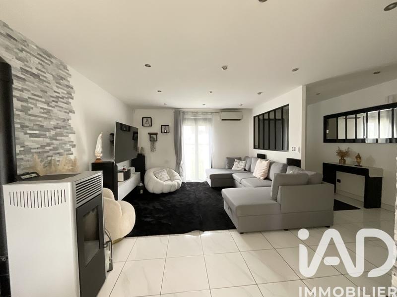 Maison - 88 m² - 5 pièces