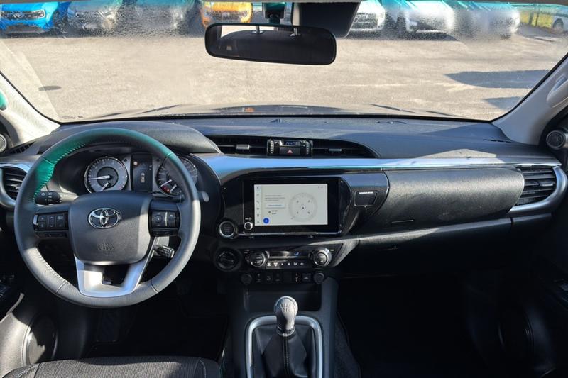 Toyota Hilux 2.8 D4-D 204 Legende 4pl