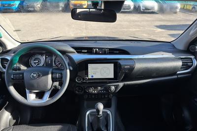 Toyota Hilux 2.8 D4-D 204 Legende 4pl