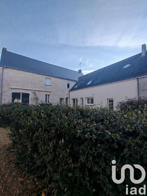 Maison - 279 m² - 12 pièces