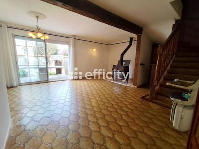 Maison - 123 m² - 5 pièces