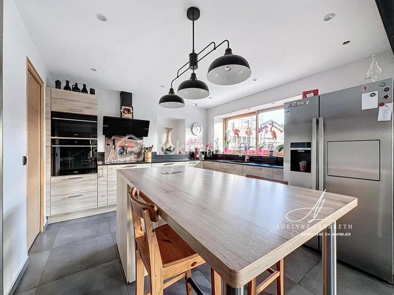 Corps de ferme - 159 m² - 5 pièces