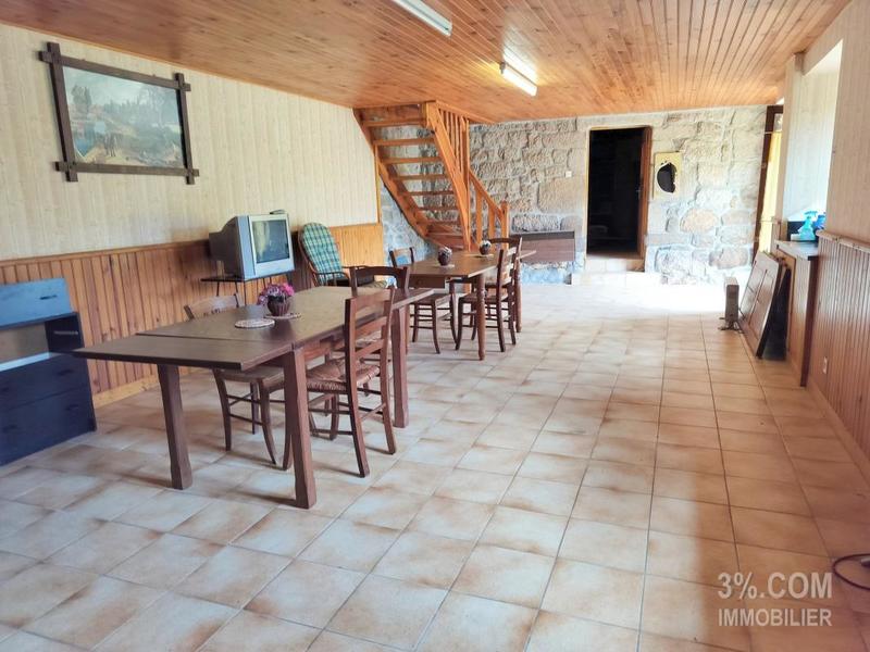 Propriété - 195 m² - 8 pièces