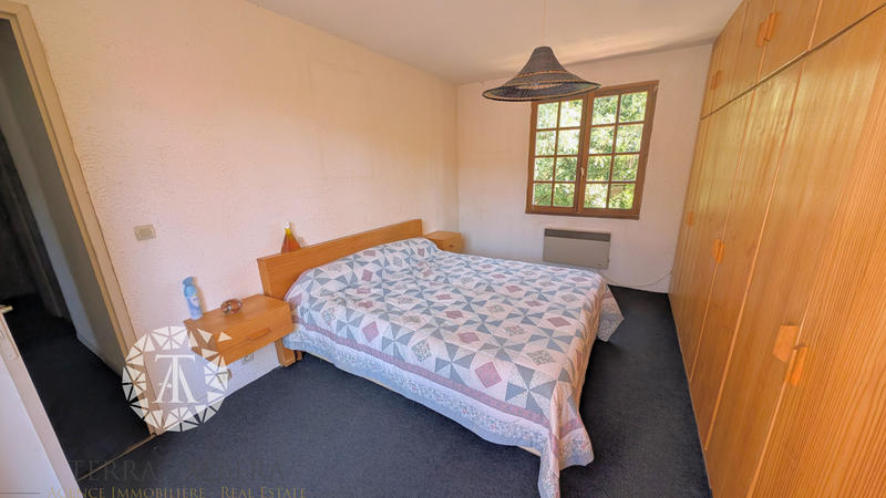 Villa - 100 m² - 5 pièces