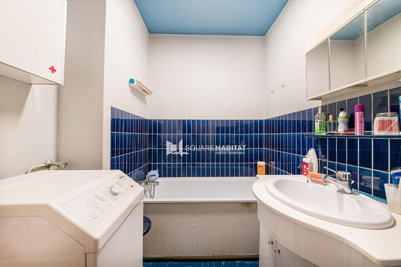 Appartement - 80 m² - 4 pièces