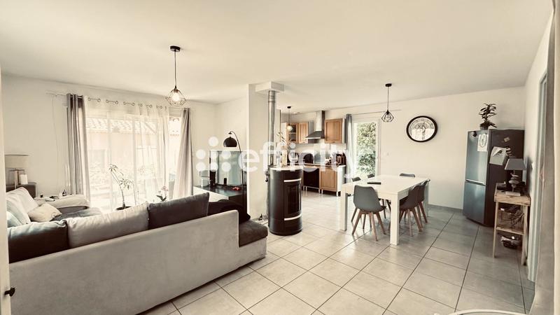 Maison - 100 m² - 5 pièces