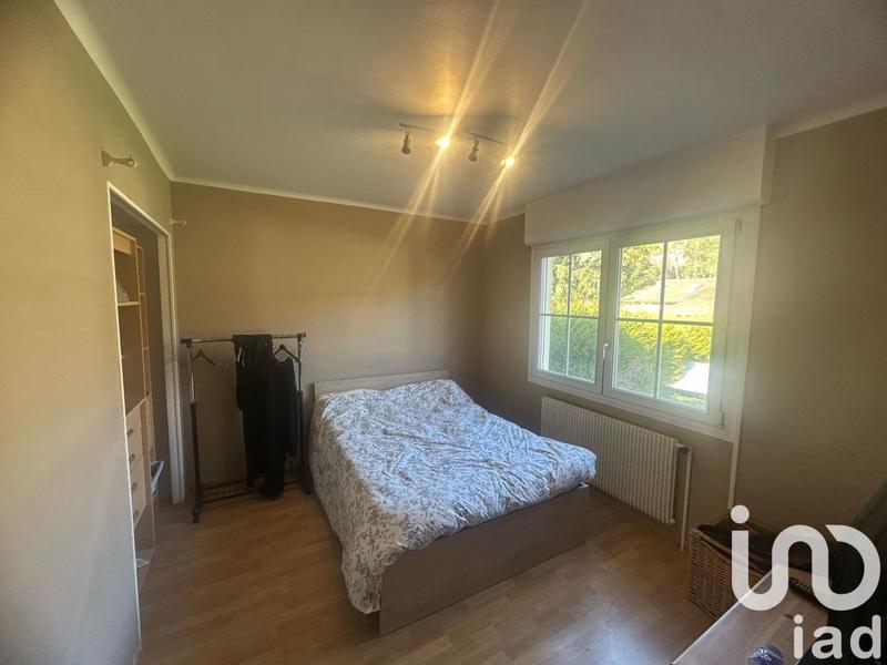 Maison - 185 m² - 8 pièces