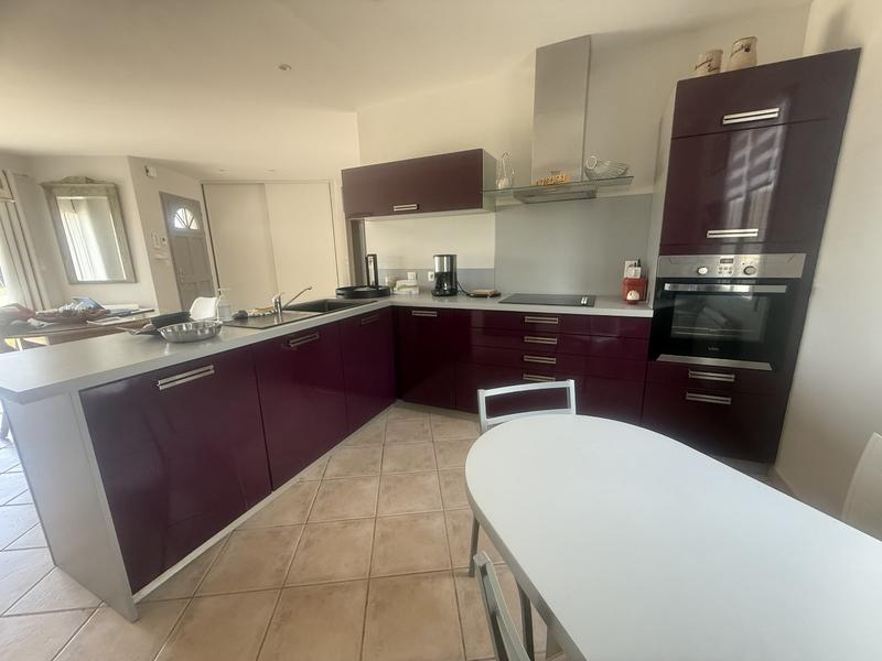 Maison - 94 m² - 4 pièces