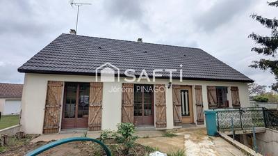 Maison - 90 m² - 4 pièces