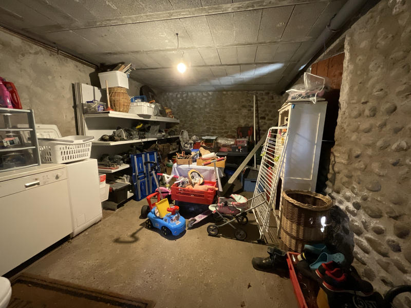 Maison - 180 m² - 7 pièces