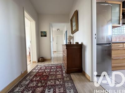 Appartement - 83 m² - 4 pièces