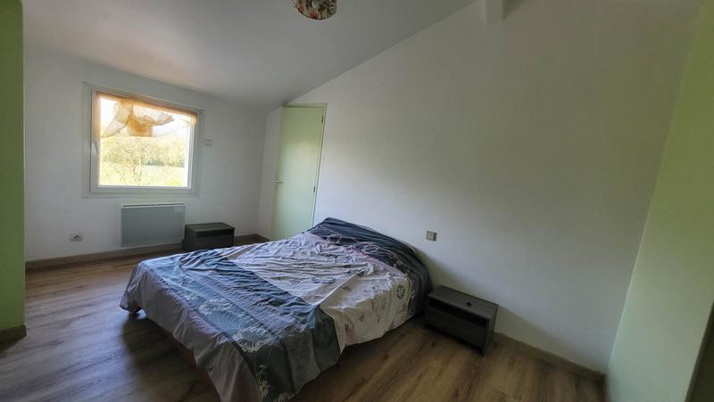 Maison - 176 m² - 9 pièces