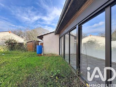 Maison de ville - 64 m² - 4 pièces