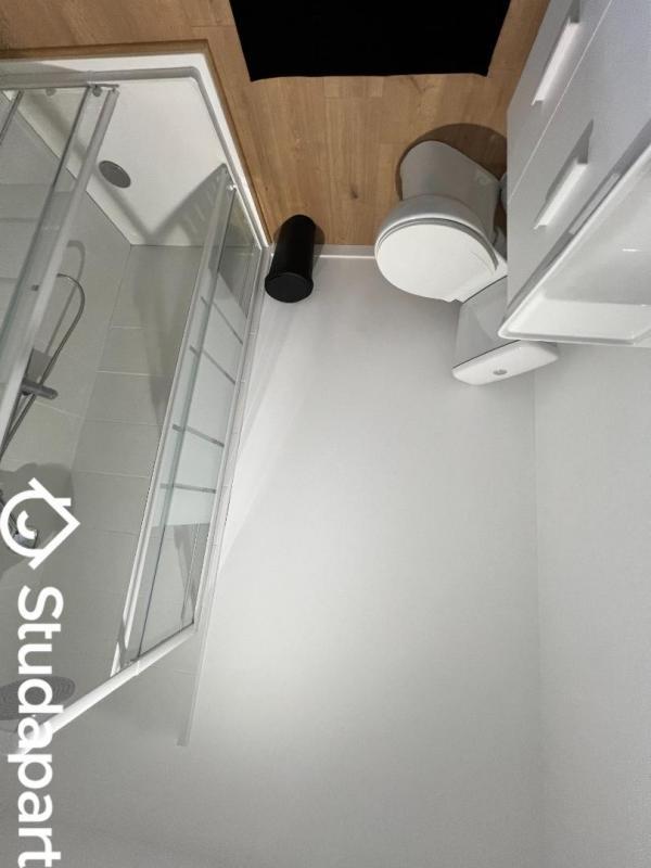 Chambre - 17 m² - 1 pièce