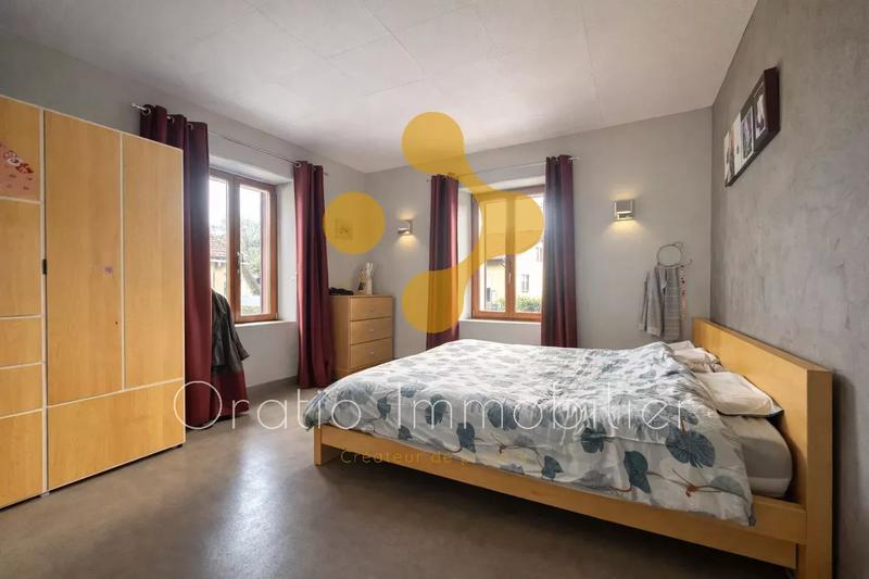 Maison de village - 207 m² - 8 pièces