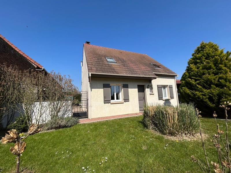 Maison - 104 m² - 5 pièces