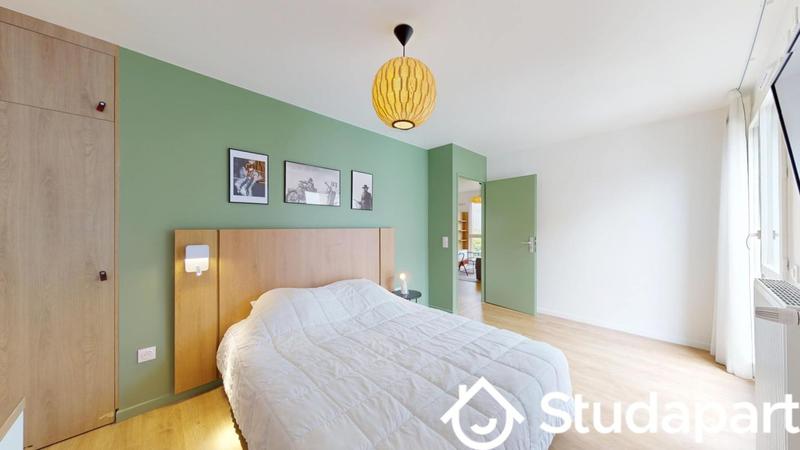 Chambre - 55 m² - 1 pièce