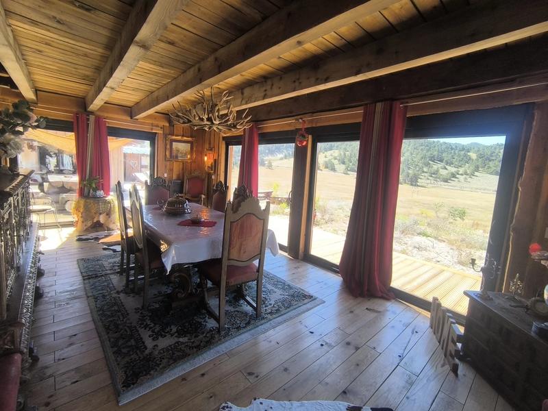 Maison - 350 m² - 10 pièces