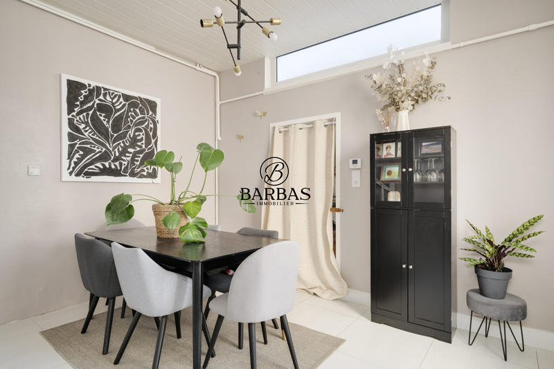 Maison - 101 m² - 5 pièces