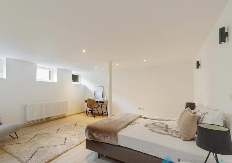 Appartement - 86 m² - 4 pièces