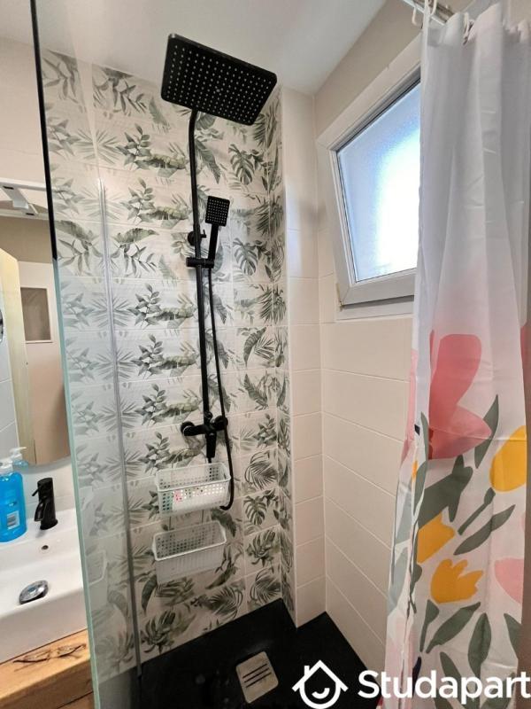 Chambre - 7 m² - 1 pièce