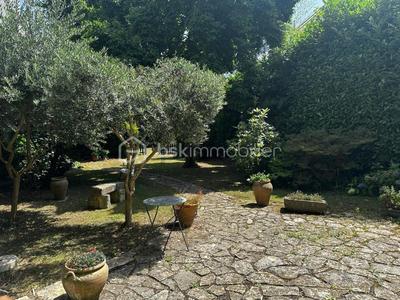 Maison de maîtres - 272 m² - 10 pièces