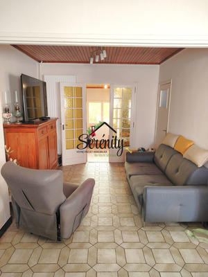 Maison - 85 m² - 8 pièces