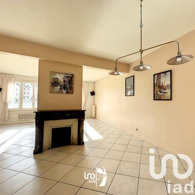 Appartement - 124 m² - 5 pièces