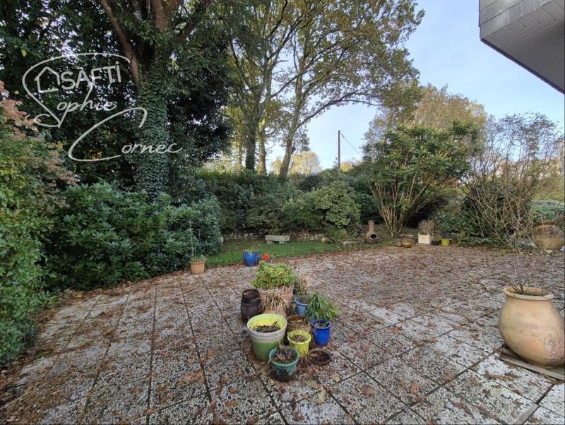 Maison - 123 m² - 7 pièces