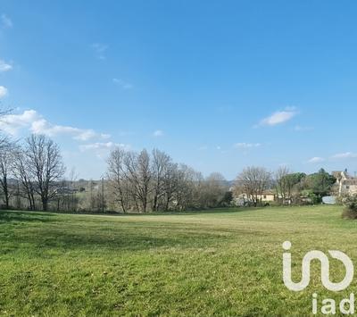 Terrain - 3 700 m²