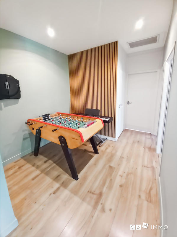 Villa - 140 m² - 6 pièces