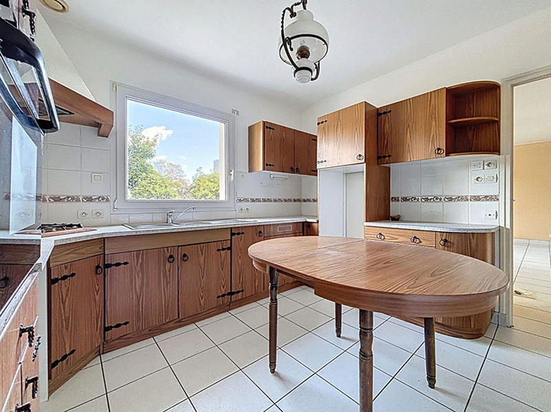 Maison - 93 m² - 5 pièces