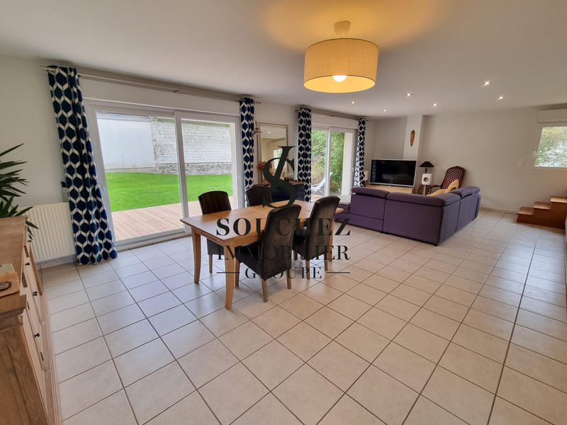 Maison - 144 m² - 7 pièces