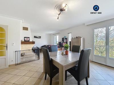 Maison - 85 m² - 3 pièces