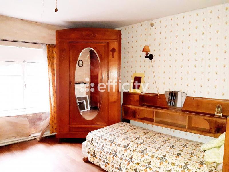 Maison - 99 m² - 4 pièces