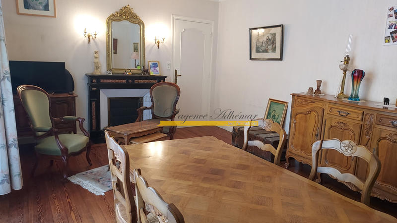 Maison - 293 m² - 13 pièces