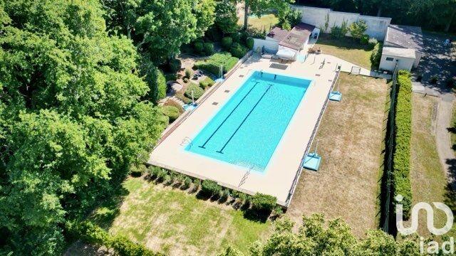 Appartement - 98 m² - 4 pièces