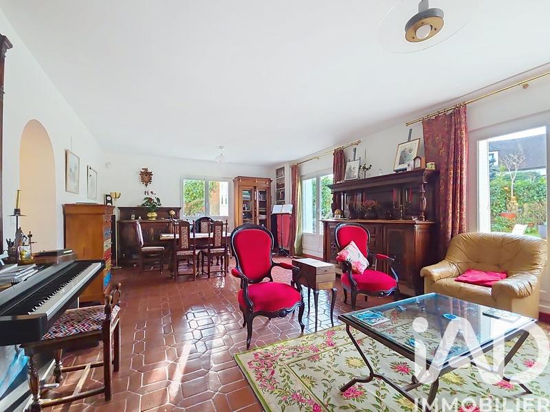 Maison - 170 m² - 7 pièces