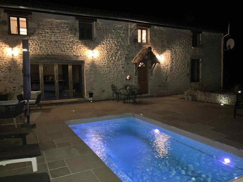 Villa - 460 m² - 30 pièces