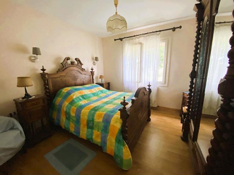 Maison - 223 m² - 6 pièces