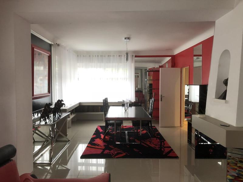 Maison traditionnelle - 176 m² - 7 pièces