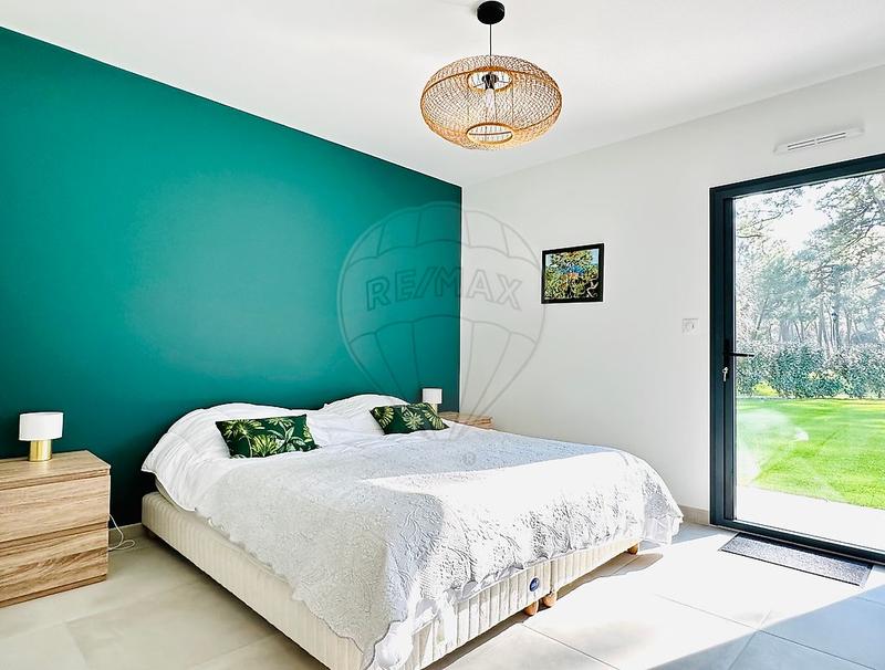 Maison - 178 m² - 5 pièces