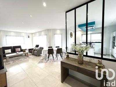 Maison - 121 m² - 5 pièces