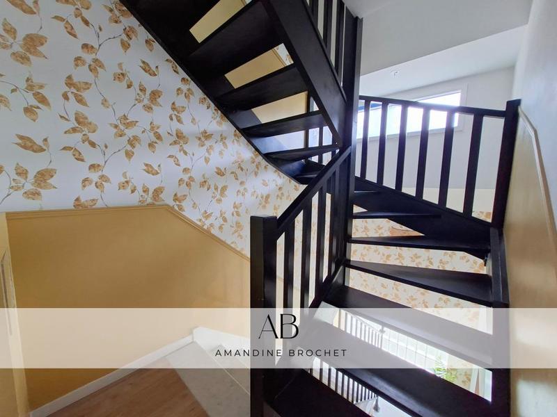 Maison - 150 m² - 6 pièces